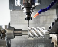 製造業は損害賠償が多い！？製造業従事者が知っておくべきリスクとは